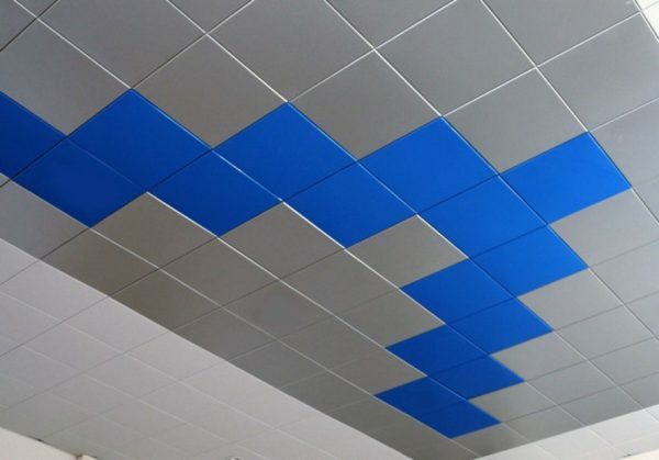 Trackless cassette ceiling