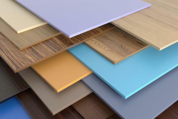 The main advantages of laminated PVC panels - resistance to high temperatures, ease of use