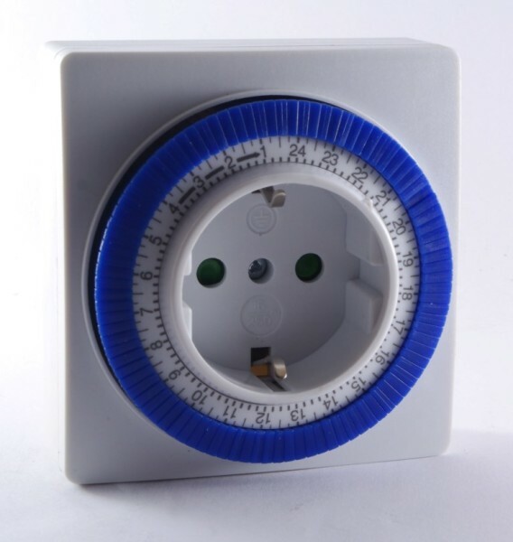 Sample outlet mechanical timer