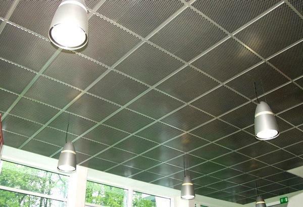 The anticorrosive properties of galvanized ceilings are perfectly combined with their particular strength