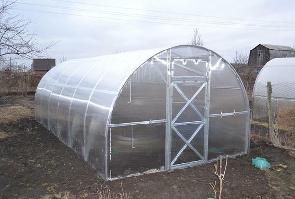 A good greenhouse should be strong