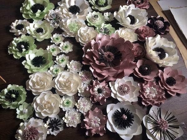 Bulk paper flowers will be an excellent decoration for the living room