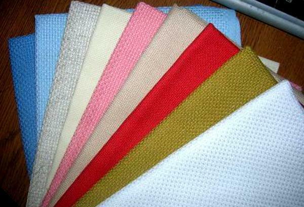 Vez tehnike najbolje obučeni koristite laneno ili pamučne tkanine ima trajan tkati