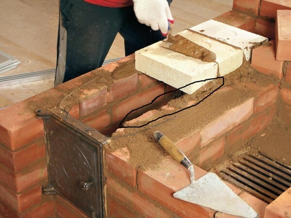 The construction of the brick stove - not an easy task