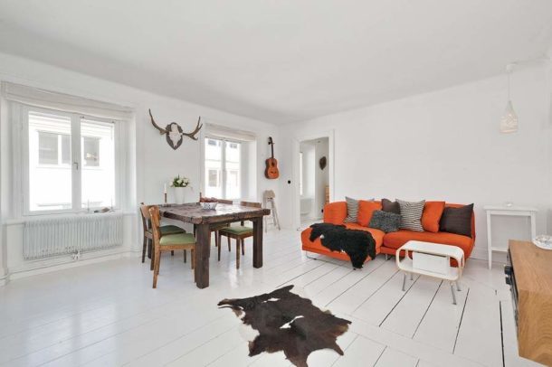 "Sneh" podlaha škandinávskej obývacej izby