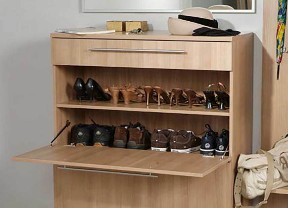 Lockable cabinet will save up expensive shoes or sneakers intact
